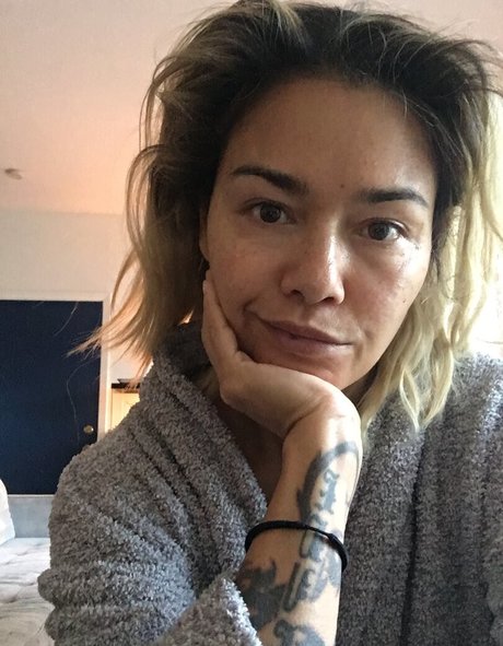 thedanavespoli nacktheit exklusive galerie