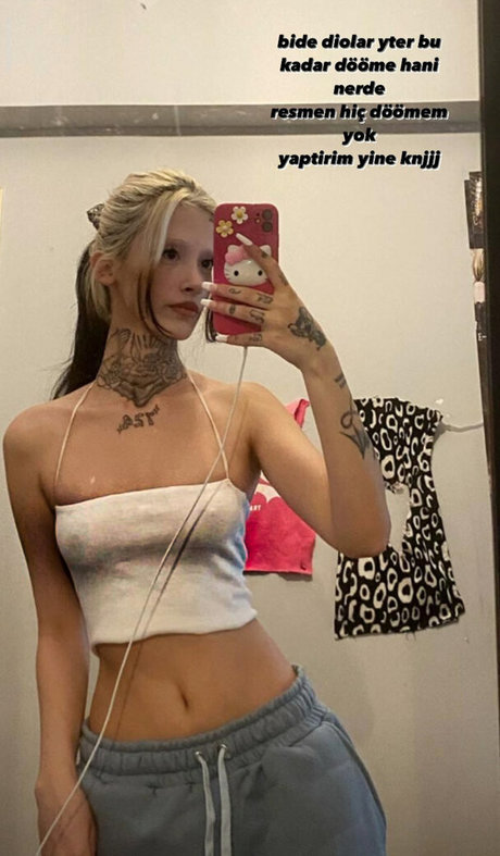 Akasi ASMR exklusive nackt galerie