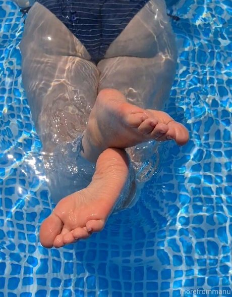 morefrommanu sexy top fotos