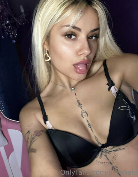 alisshale nacktheit pornographische foto