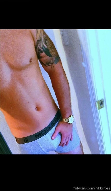 Nikki Rose schauspielerin nacktheit bild