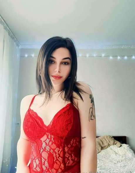 little emmy1 model heiße fotos