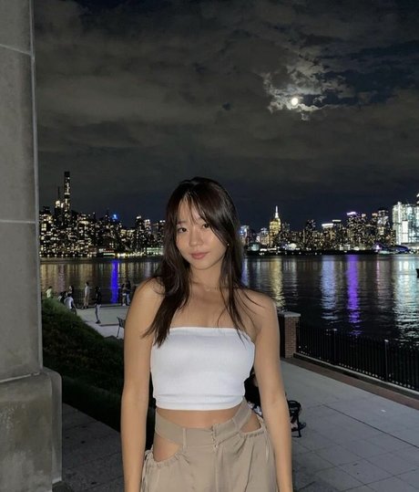 Evelyn Ha xxx hübsche galerien