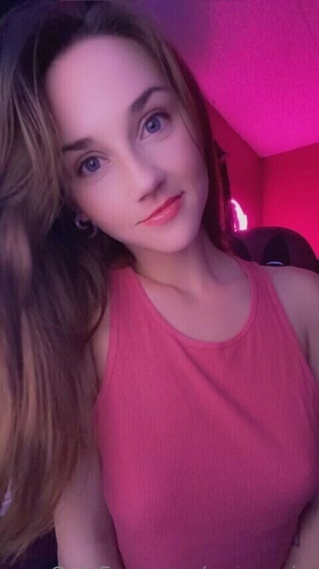 avacrucio schauspielerin nacktheit galerie