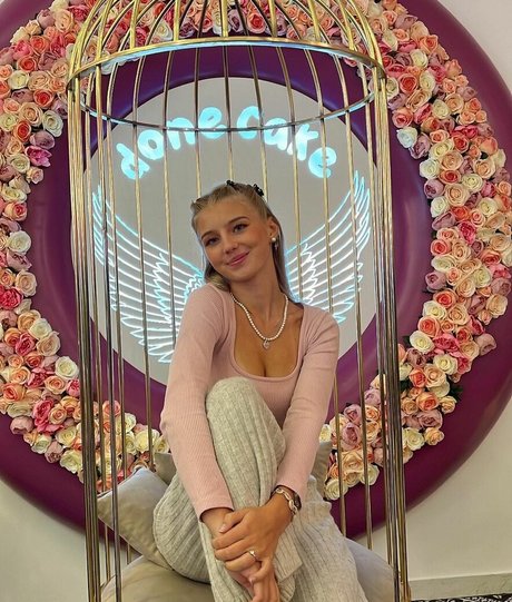 elena zbt nacktheit top foto