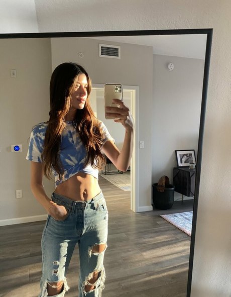 ScarlettSantt erwachsene pornostar archiv