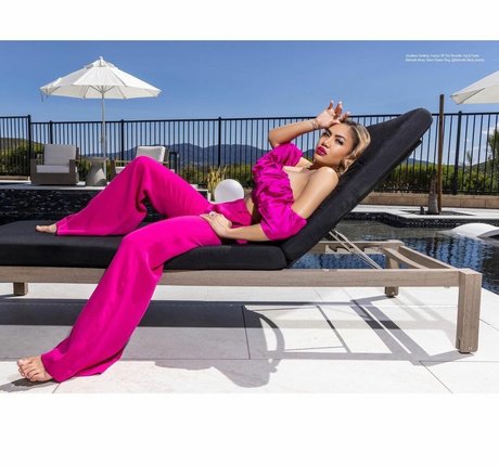 Paige Hurd erwachsene akt galerie