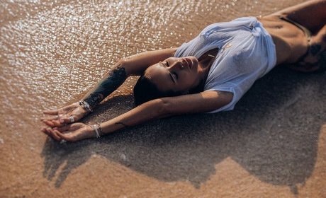 Aiza Dolmatova porno nackte fotos