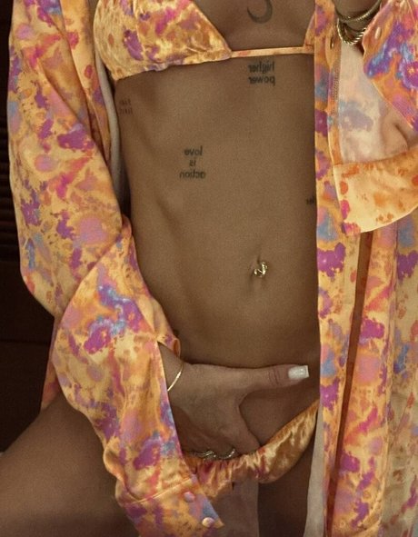 Aiza Dolmatova erotische hd archiv