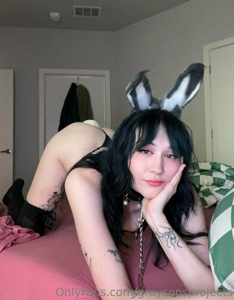 gray freie nackt foto