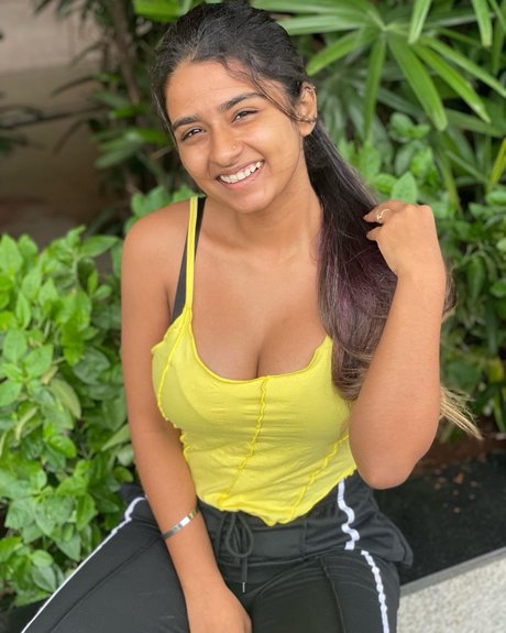 Suhana Khan pornostar freie bilder