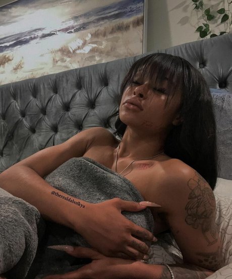 Dabofkya xxx akt fotos