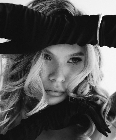 keine ppv-trans-onlyfans erotische kunst galerien