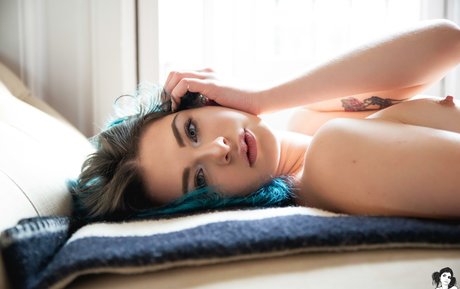 Kuroha perfekte nackte galerie