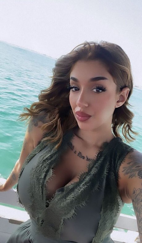 essen nur fans nacktheit akt archiv