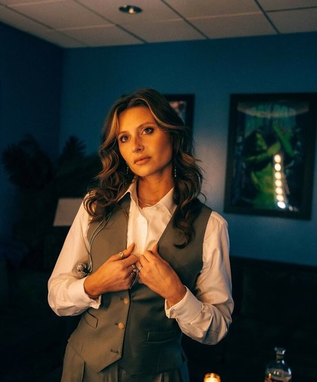 Aly Michalka perfekte top fotos