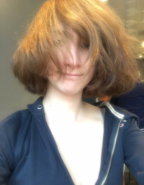 junge asiatische onlyfans nacktheit freie foto