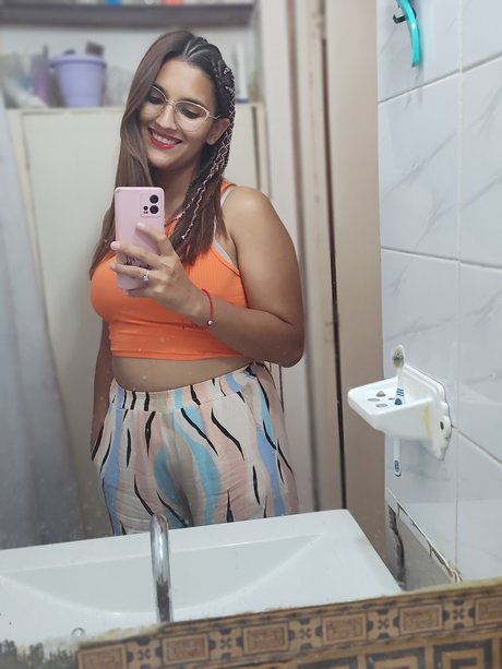 Daira Ailen hd nackten galerie