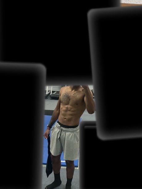 tätowierte onlyfans heiße kostenlose foto