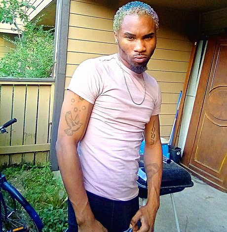 Prince KentBernard nacktheit freie foto