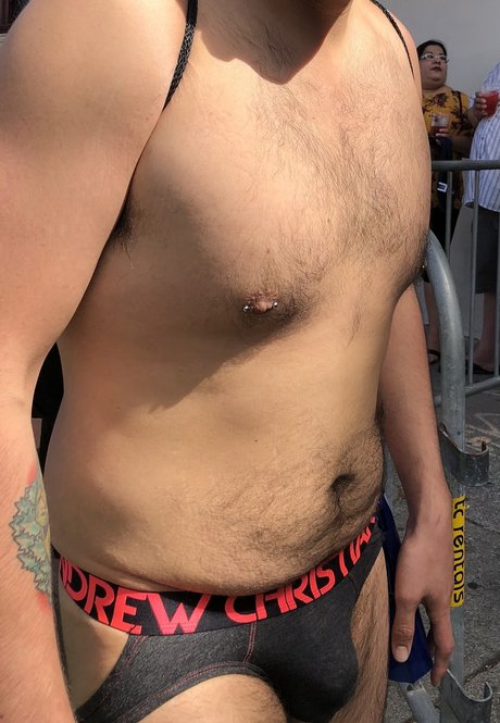 Monster EX nacktheit sexy galerien