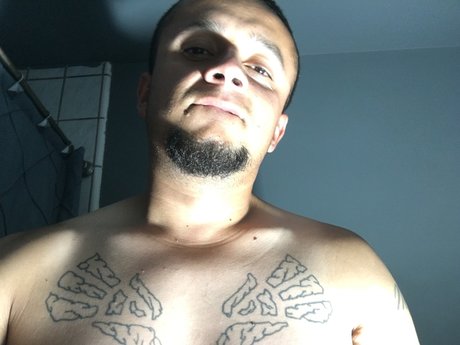 DeltaDaddy model schöne galerie