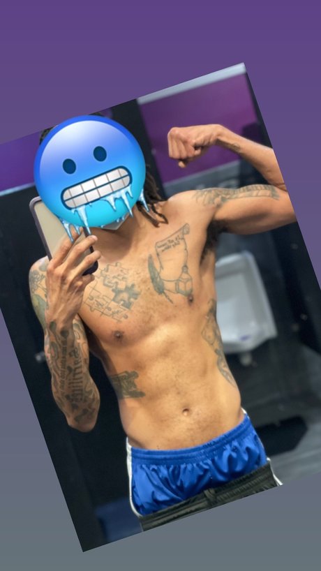 DBA Official porno nackt fotos