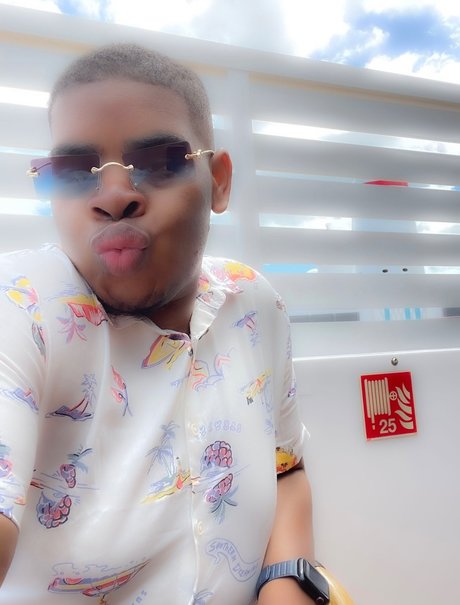 DeepThroatRell top nackten galerie