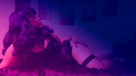 Purple Goddexxx schauspielerin pornographische archiv