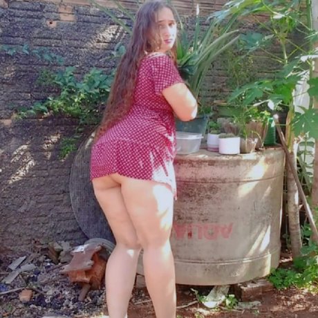 Pure Seduction schauspielerin akt bilder