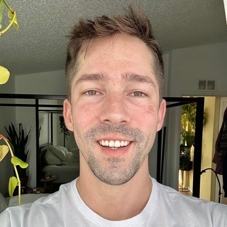 Eddie Patrick model bild