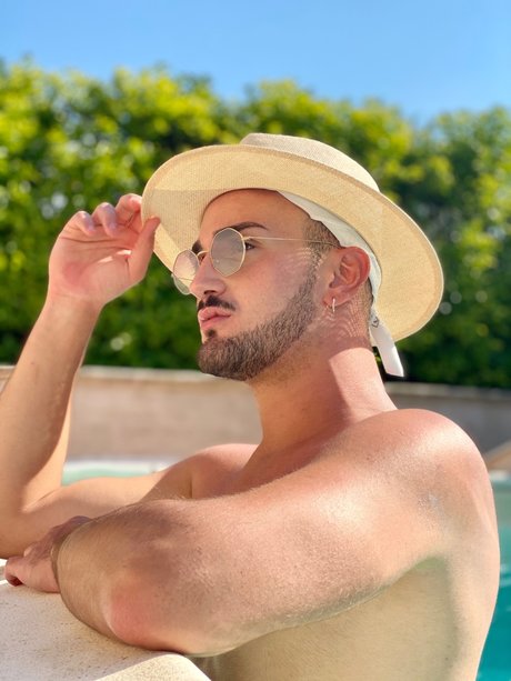 EDOARDO sexy nackt galerie