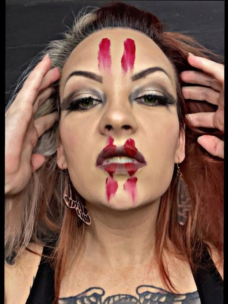 Quinn Fox nacktheit akt galerien