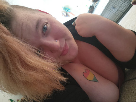 Quinndom pornostar sex bild