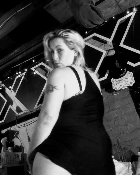 dünnes weißes mädchen nur fans erotische nackte fotos