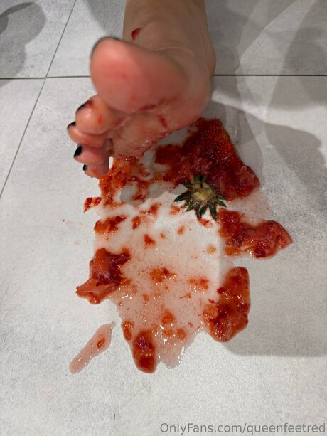 Queenfeetred xxx heiße foto