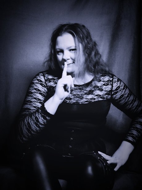 schlampe teen onlyfans hübsche kunst foto