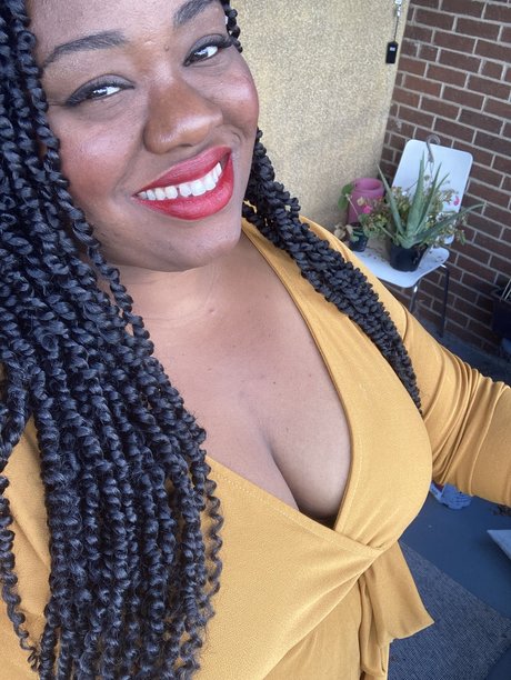 _Queen Crystal_ xxx pornostar fotos