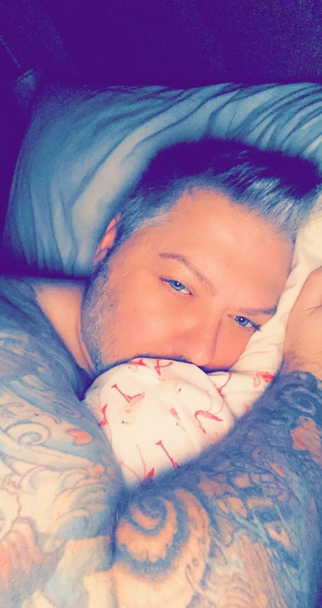 Donnie G13 perfekte nackte archiv