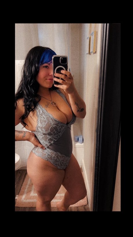 Raelynnrosexxx nackt hübsche galerie