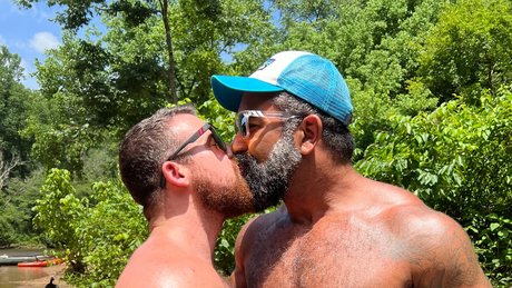 Rad Strong amp amp Cosmo pornostar hd foto