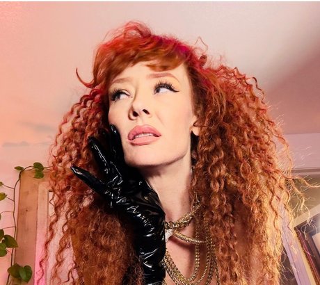 Audrey Hollander erwachsene bilder