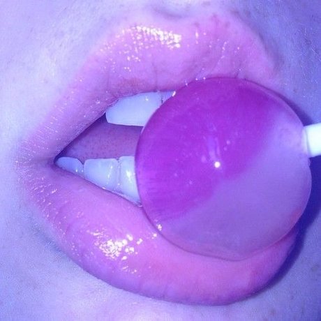 Violent Rose hd nackte fotos