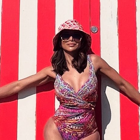 Trans Isabela beste nackten bilder