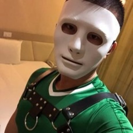 RICH BOOK schauspielerin nette bild