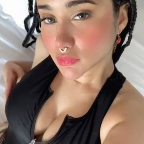 RedVelvetDoll Profilbild