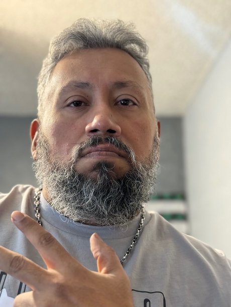 Edwardo hübsche nackten archiv