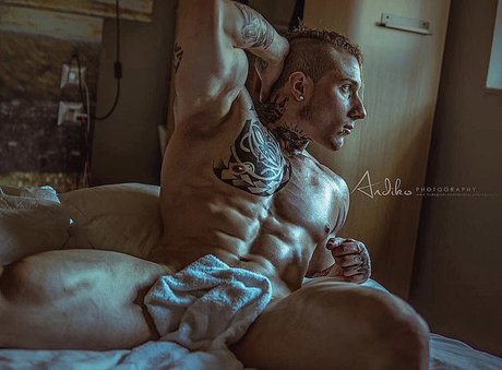 Rikyilmagnifico exklusive porno bild