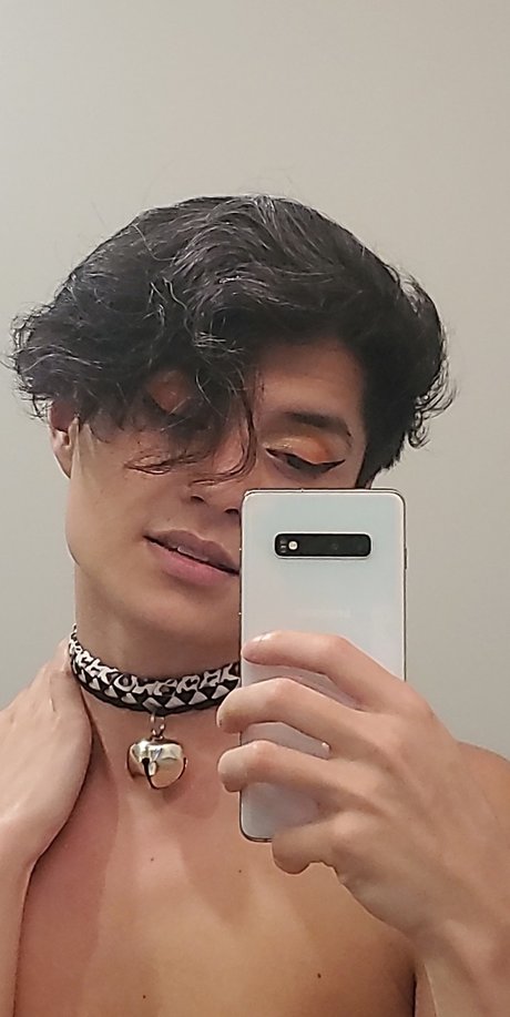 Riku pornostar schöne foto