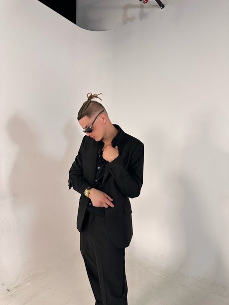 Ryan Joseph_ heiße kunst bild